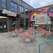 Junior's Pizza