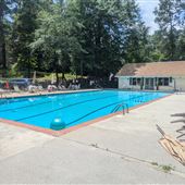 Stonemont Pool & Racquet Club