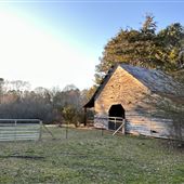 Yacres Farm - 5-1/2 acre farm with 2-story farmhouse and 100-yrs-old barn