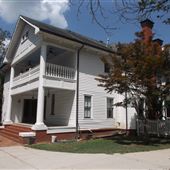 1918 Historical Colonial Revival Home