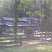 The Lodge at Mile 18