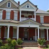 Historic Home in Calhoun