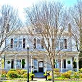 Lillian Gardens