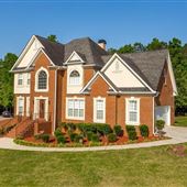 Open Floor Plan on Cul-de-Sac
