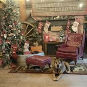 CHRISTMAS BARN