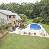 7.5 Acres Country Estate
