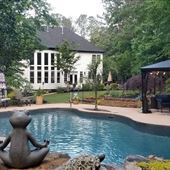 Landscaped Backyard w Pool