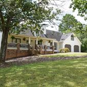 Renovated Farmhouse on 6 Acres in Cumming