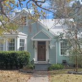 Charming Savannah Cottage from 1938 with Treehouse and Pool