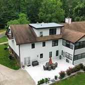 Alterego Oasis - Home on 5 Acres w/Pool, Pavilion