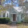 Charming Savannah Cottage from 1938 with Treehouse and Pool