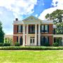 The McDaniel-Tichenor House