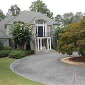 Sandy Springs home with grand entrance