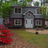 Brookhaven Artists Cottage/Japanese Garden
