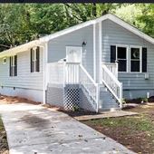 Chic Lakewood Heights Bungalow