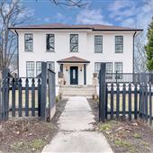 Charming Colonial Residence