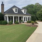 Estate Home in Cumming