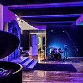 TOP SHELF STUDIOS
