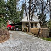Hawk Creek Cottage