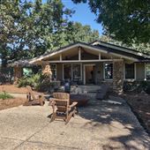 Tyrone Craftsman office or house