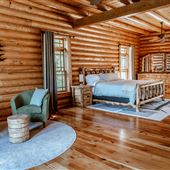 Apple Pie Lodge