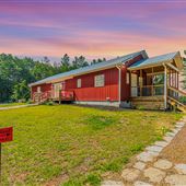 Rustic Roost Dahlonega