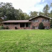 Fayetteville Oasis with 4 acre Backyard