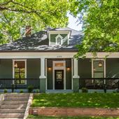 Historic Emerald House w/ Gym & Yard in Cabbagetown
