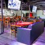 Bar 44