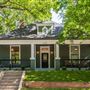 Historic Emerald House w/ Gym & Yard in Cabbagetown