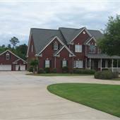 Suburban House on 5 acres - Monroe