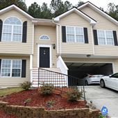 Split foyer in Norcross