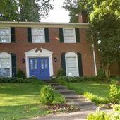 Traditional in Northlake area