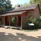 Primitive House at Gordon Lee Mansion