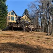 Secluded 90s Home on 5 Acres with Lake/Woods/Pasture