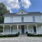 1800 Farmhouse on 4 Acres