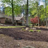 Lake and woods in Dunwoody