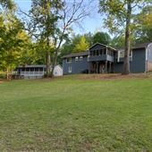 Ellenwood Lake House