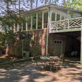Strasser Vanslyke home