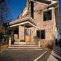Kamooneh Residence