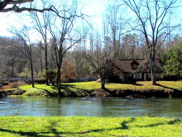Blue Ridge Golf and River Club