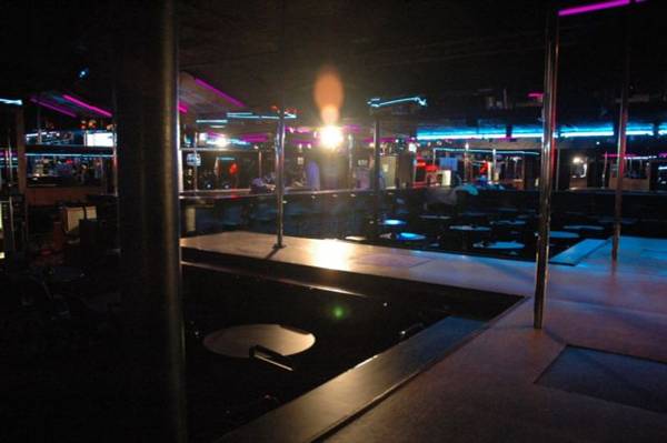 Tattletale Lounge