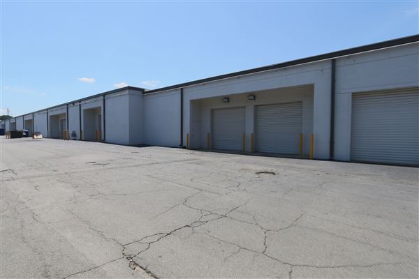 Amwiler Rd - Flex Commercial Building