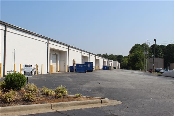 Amwiler Rd - Flex Commercial Building