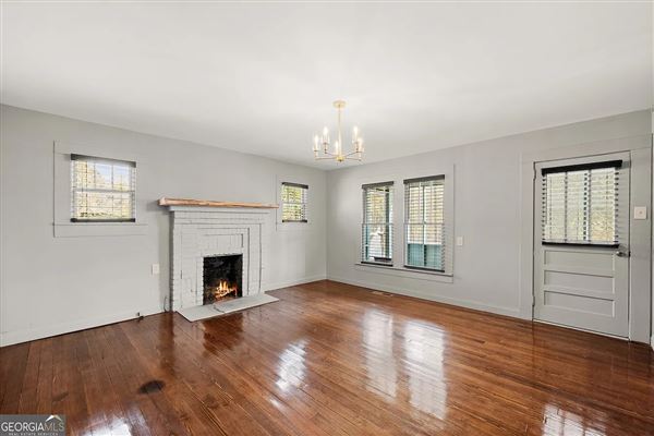 Small Historic Farm Cottage Northeast Georgia