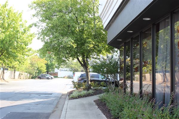 Amwiler Rd - Flex Commercial Building