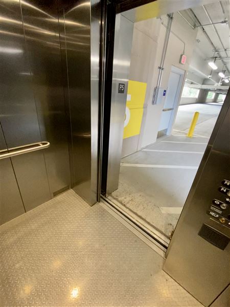 900 Space Parking Deck at Gas South District