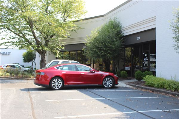 Amwiler Rd - Flex Commercial Building