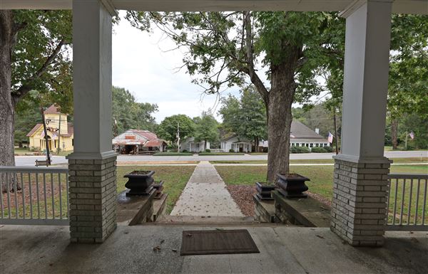 McMichael House - Indian Springs